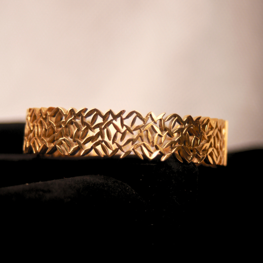 Elegant Cutwork Gold Bangle & Ring Set
