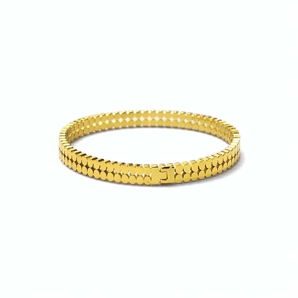Gold Link Bracelet for Women – Minimal & Elegant Design