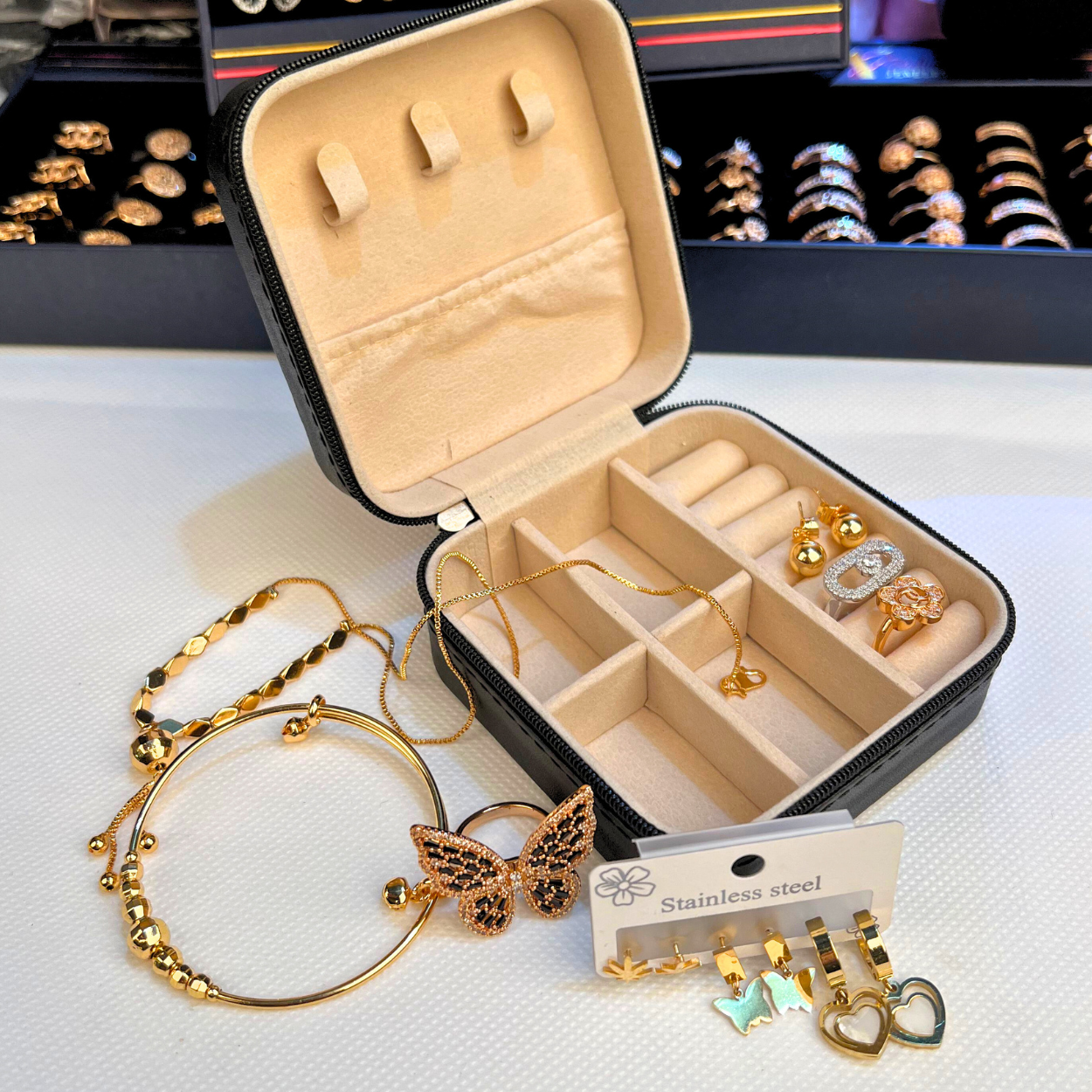 Luxury Gift Deal Box – 50% Off Jewelry Set (Rings, Necklace & More)