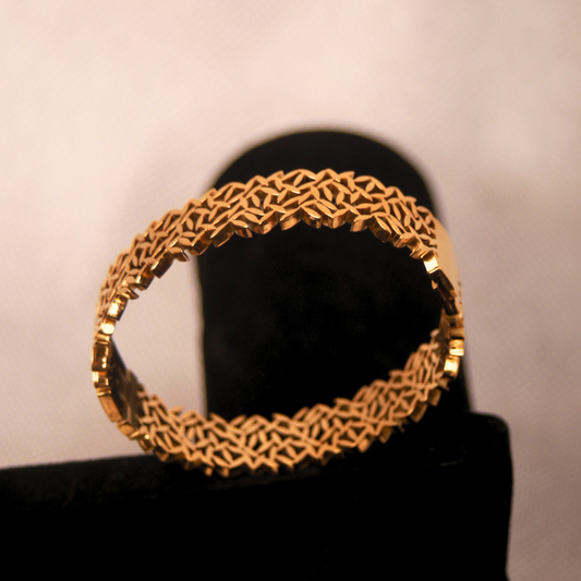 Elegant Cutwork Gold Bangle & Ring Set