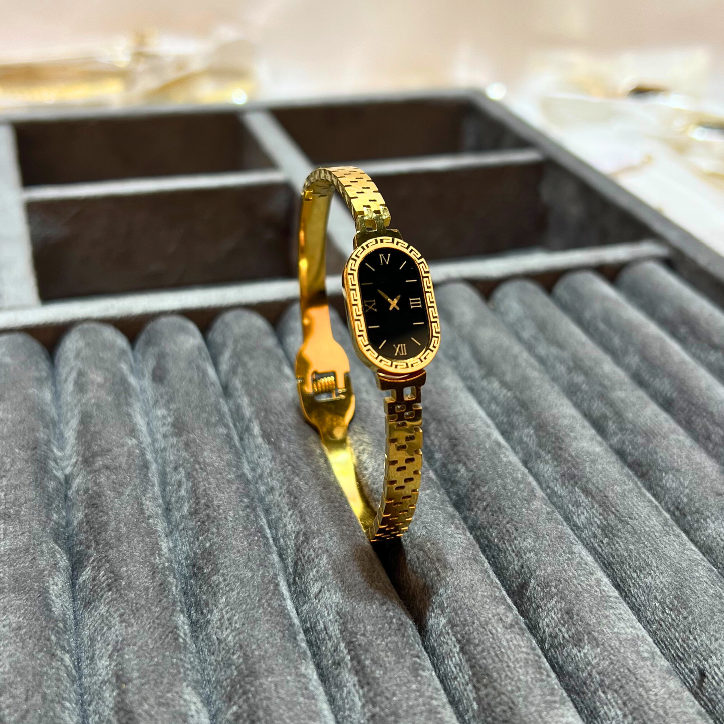 Stainless Steel Watch-Style Cuff | Waterproof & Anti-Tarnish