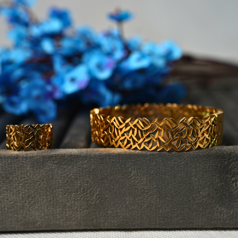 Elegant Cutwork Gold Bangle & Ring Set