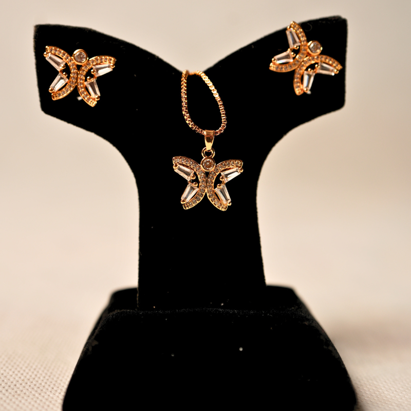 Sparkling Butterfly Set - Golden Necklace & Earrings