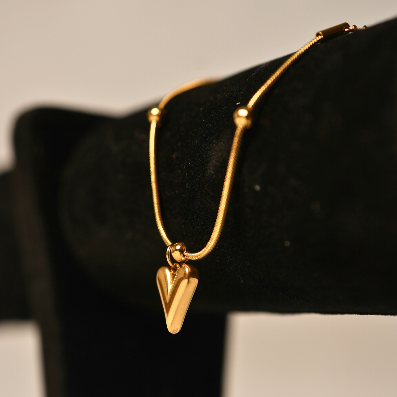 Love Link Bracelet - Golden Heart